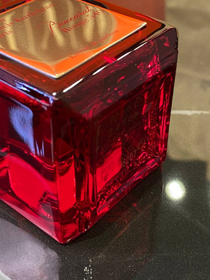 Парфюм Baccarat Rouge 540