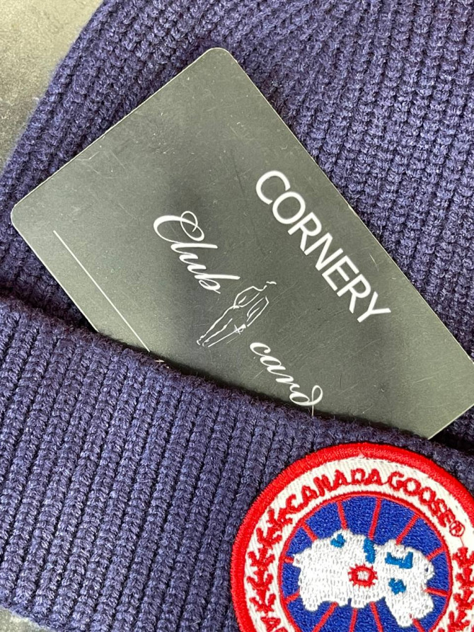 Шапка Canada Goose