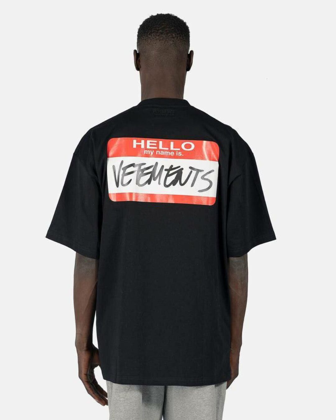 Футболка Vetements