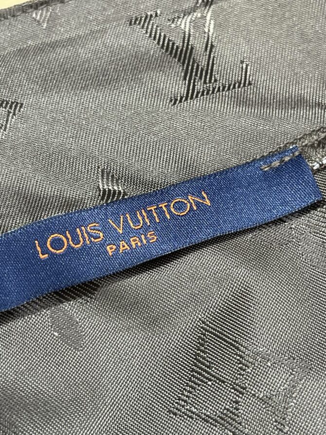 Костюм Louis Vuitton
