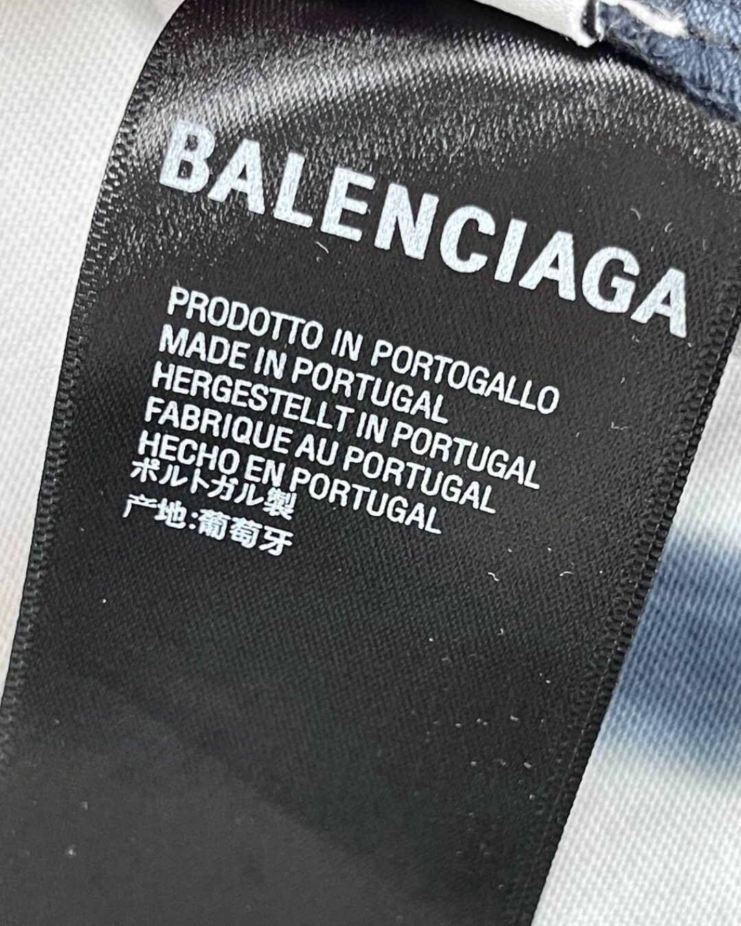 Футболка Balenciaga — фото 9