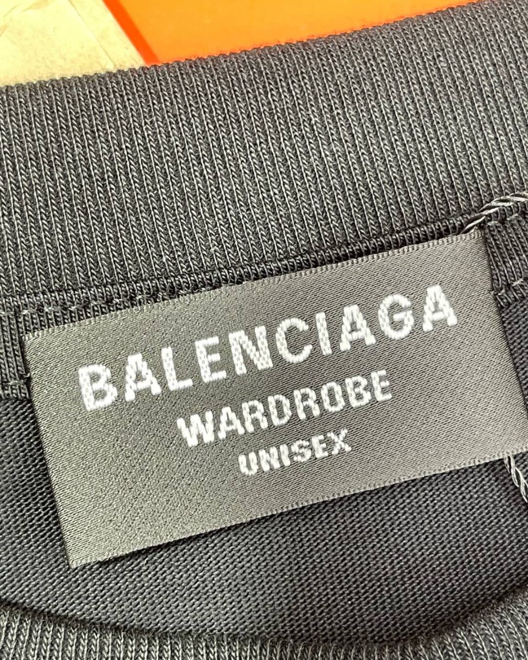 Футболка Balenciaga — фото 5