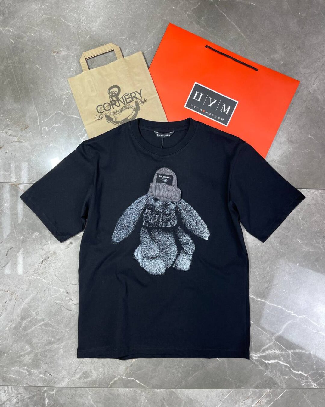 Футболка Balenciaga