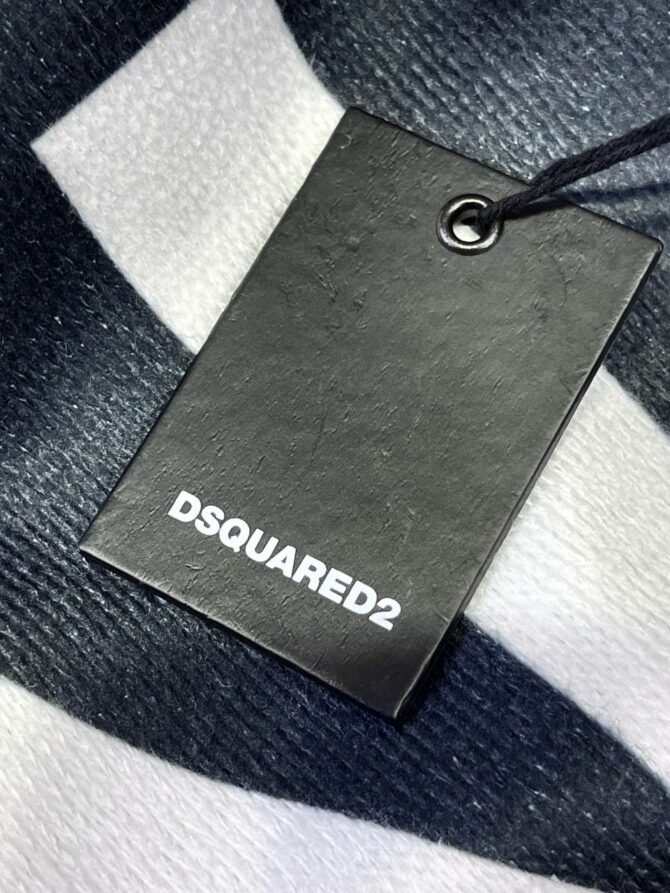 Полотенце Dsquared