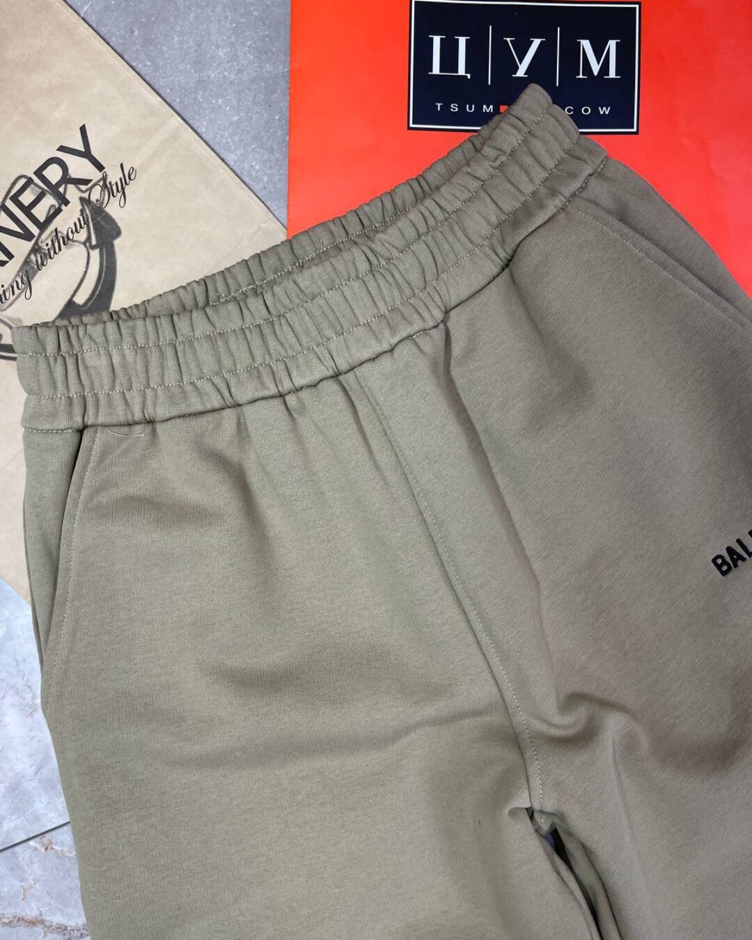 Спортивные штаны Balenciaga — фото 3