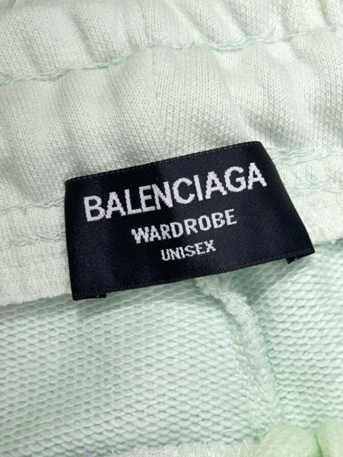 Костюм Balenciaga