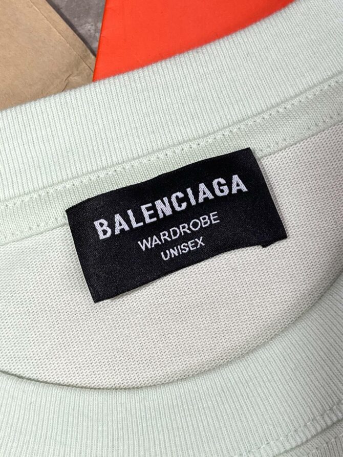 Костюм Balenciaga