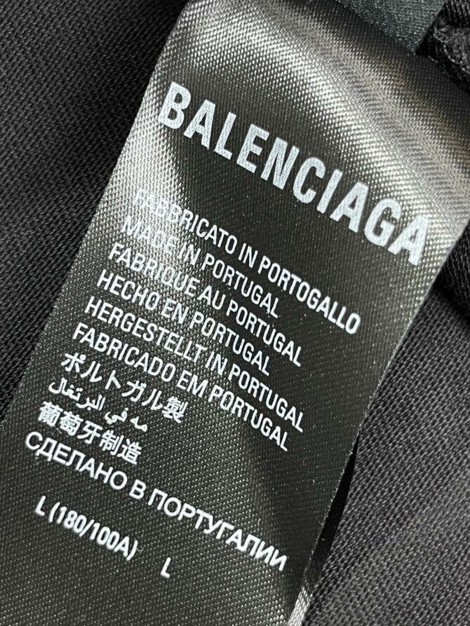 Футболка Balenciaga