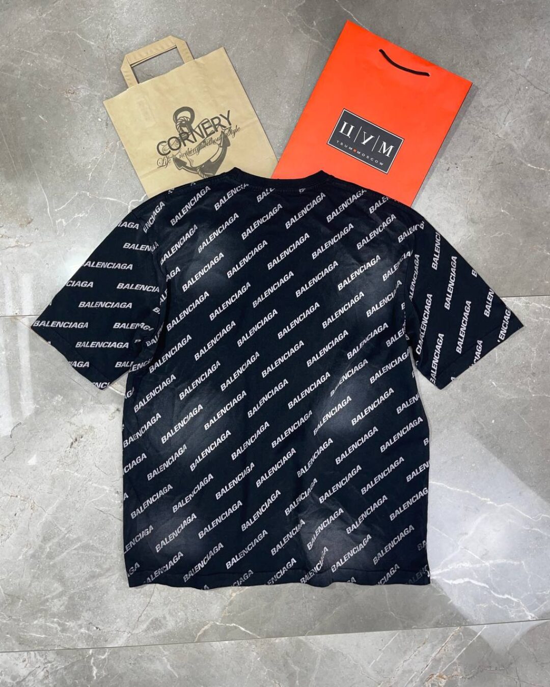 Футболка Balenciaga — фото 2