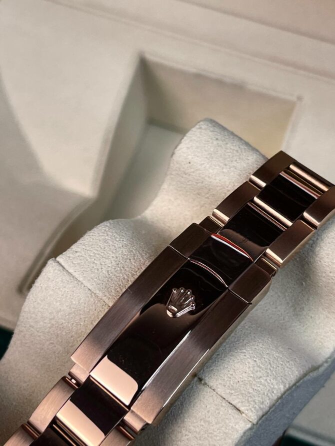 Часы Rolex Sky Dewler