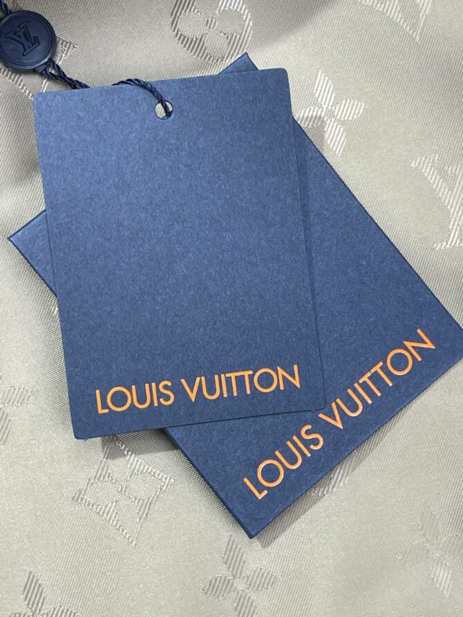 Костюм Louis Vuitton