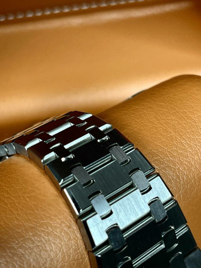 Часы Audemars Piguet
