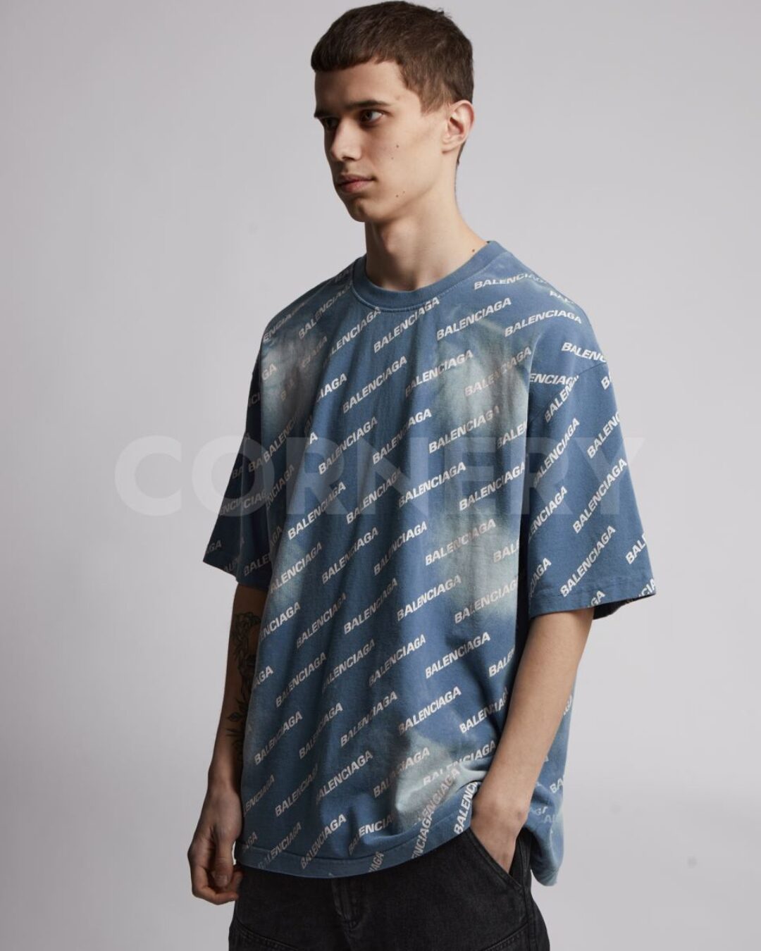 Футболка Balenciaga — фото 4