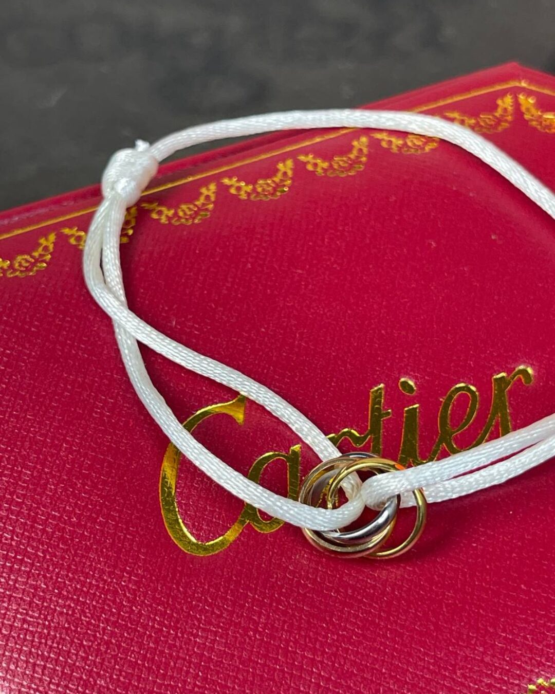 Браслет Cartier Trinity White