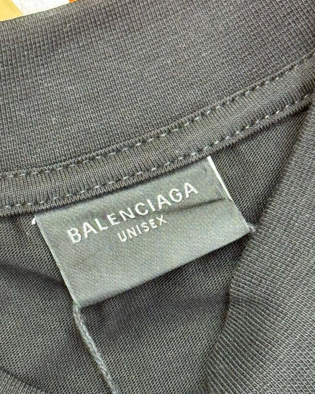 Футболка Balenciaga — фото 7