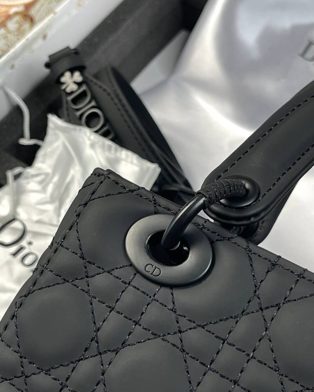 Сумка Lady Dior — фото 4