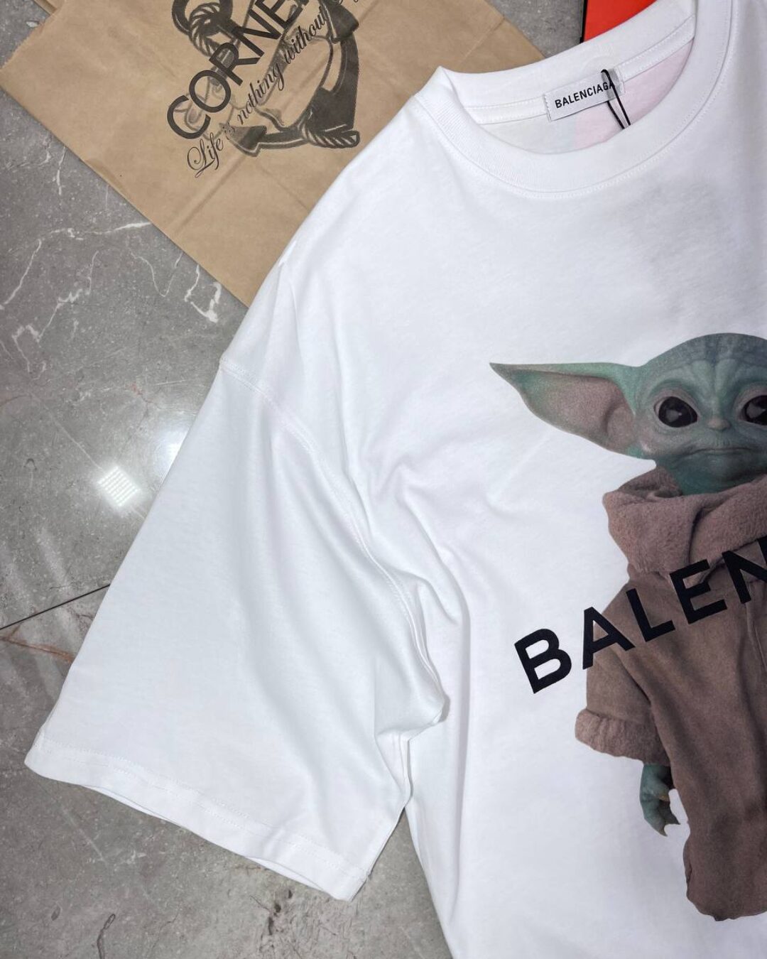 Футболка Balenciaga — фото 3