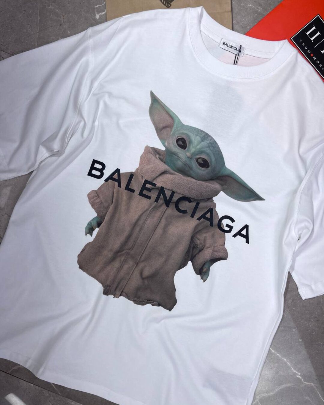 Футболка Balenciaga — фото 5