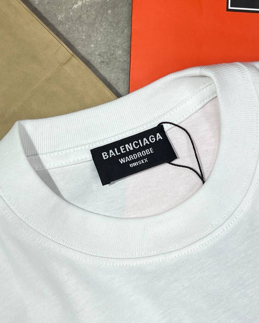Футболка Balenciaga — фото 5