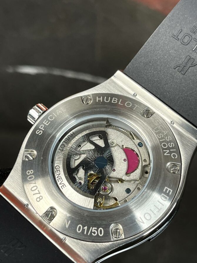 Часы Hublot
