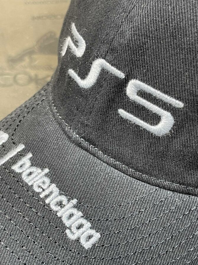 Кепка Balenciaga