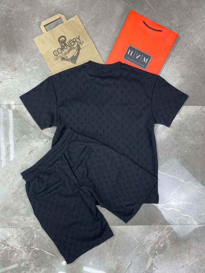 Костюм Louis Vuitton