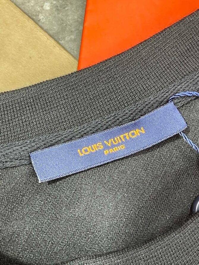 Костюм Louis Vuitton