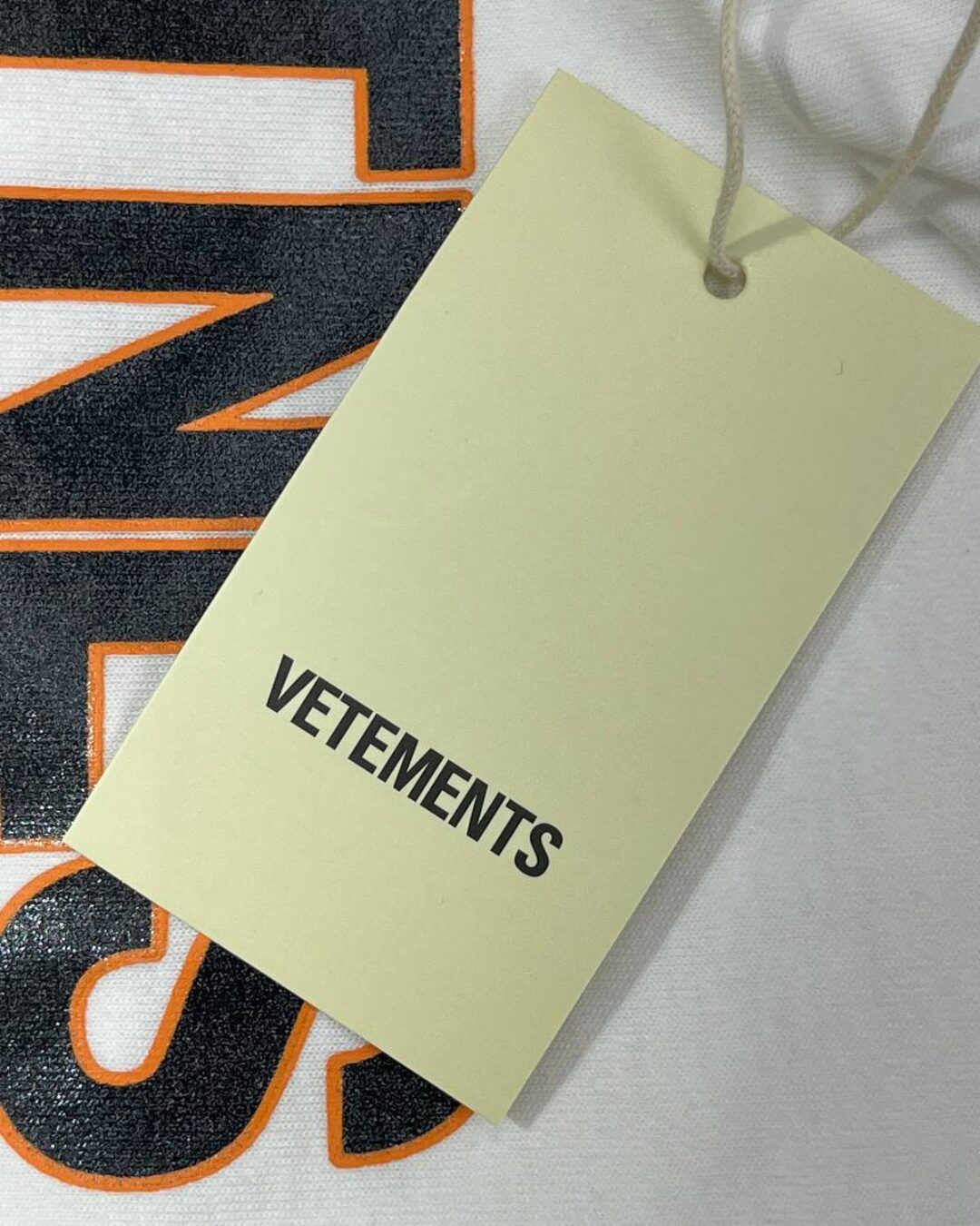 Футболка Vetements Think Dieftrefnly — фото 9