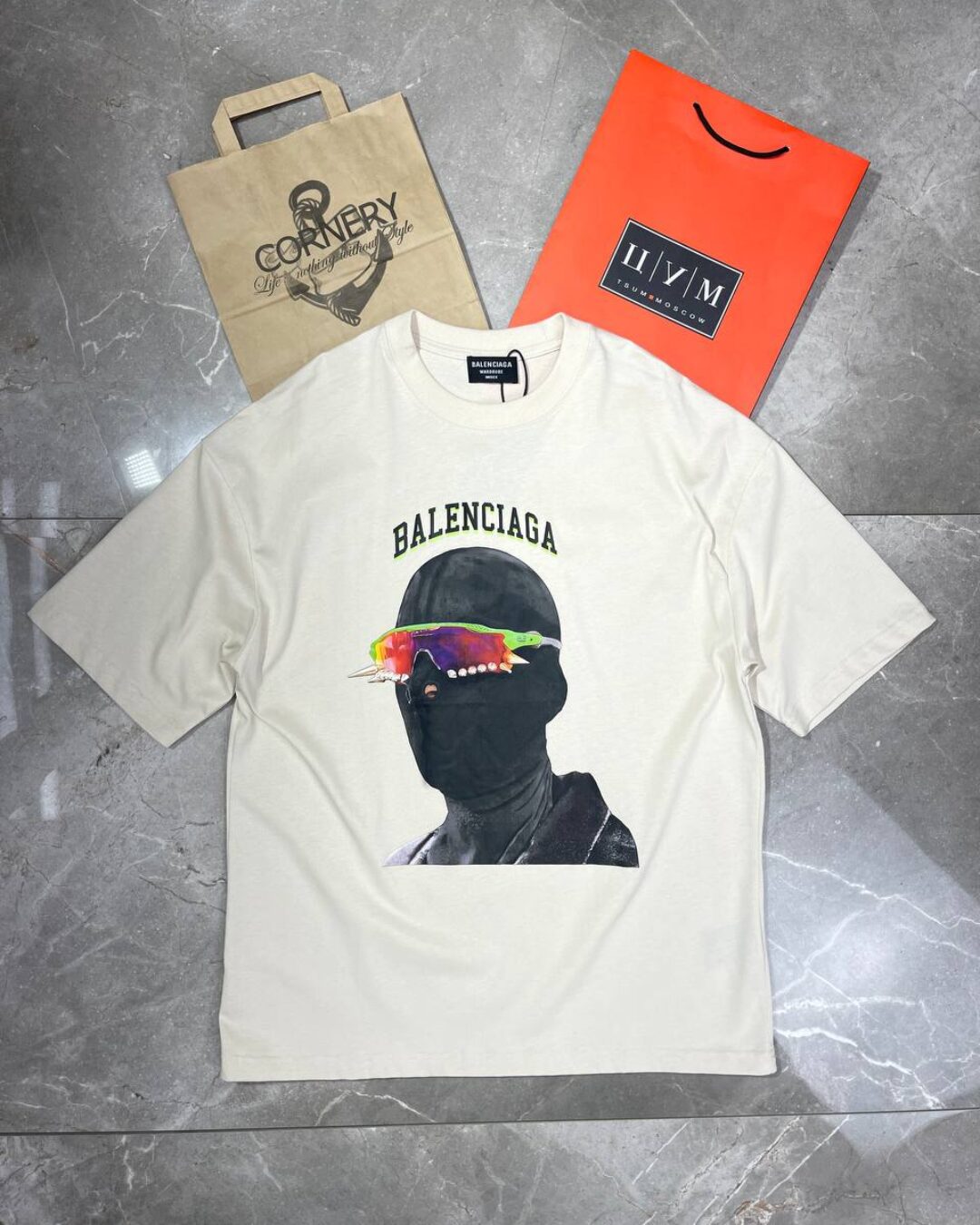 Футболка Balenciaga — фото 8