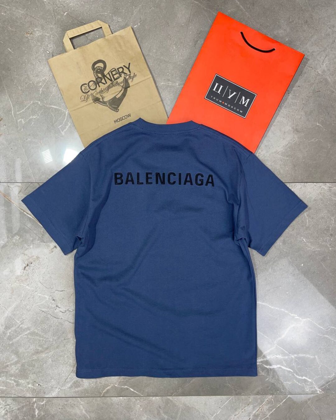 Футболка Balenciaga — фото 2