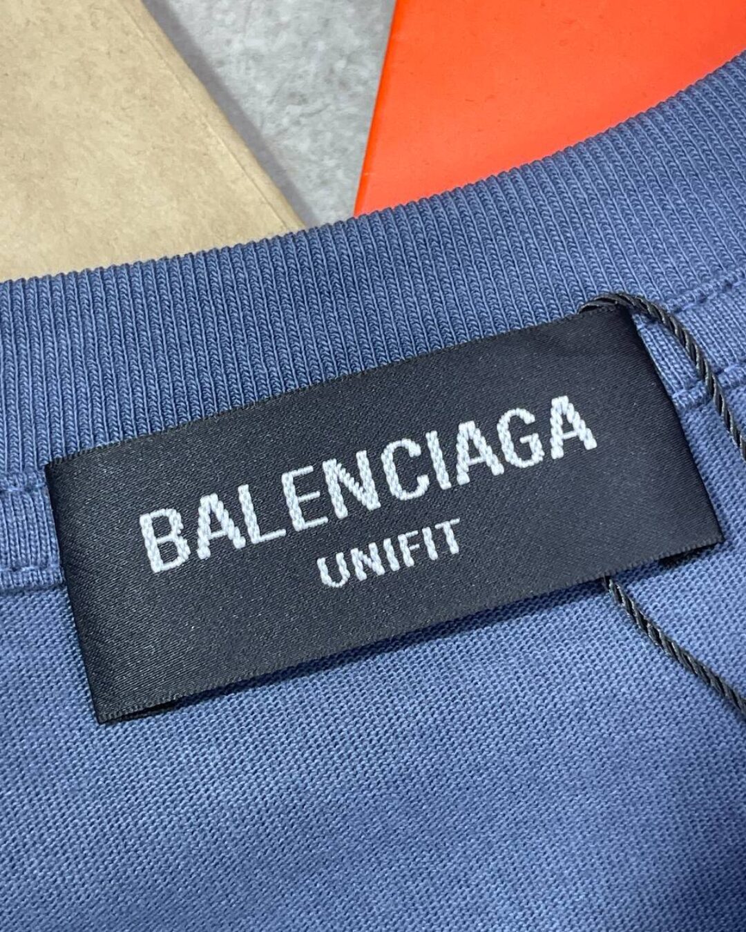 Футболка Balenciaga — фото 5