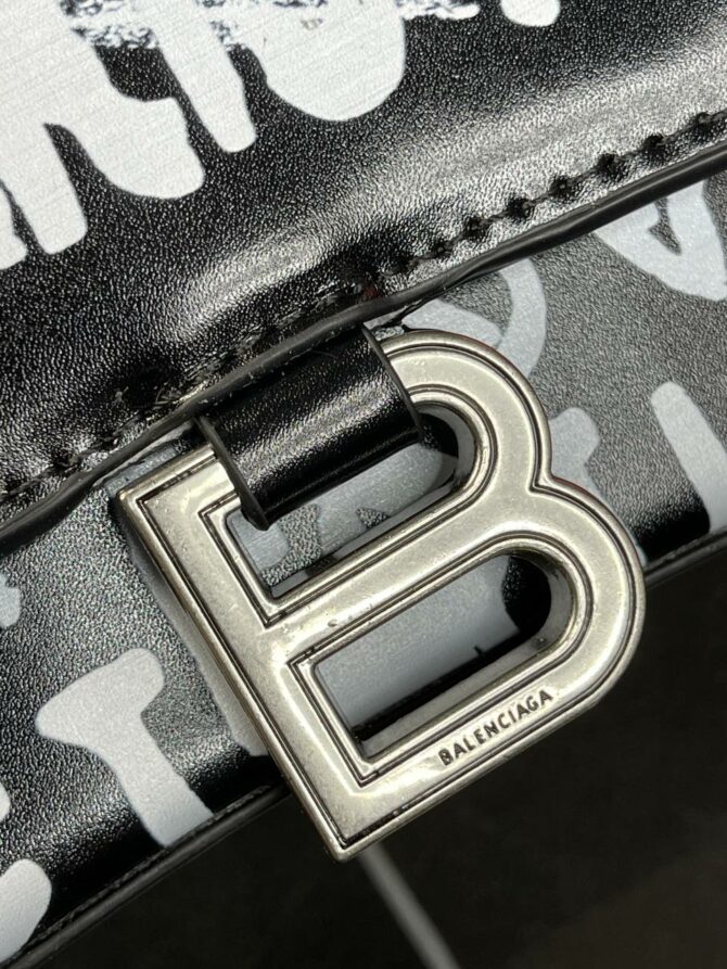 Сумка Balenciaga Hourglass XS