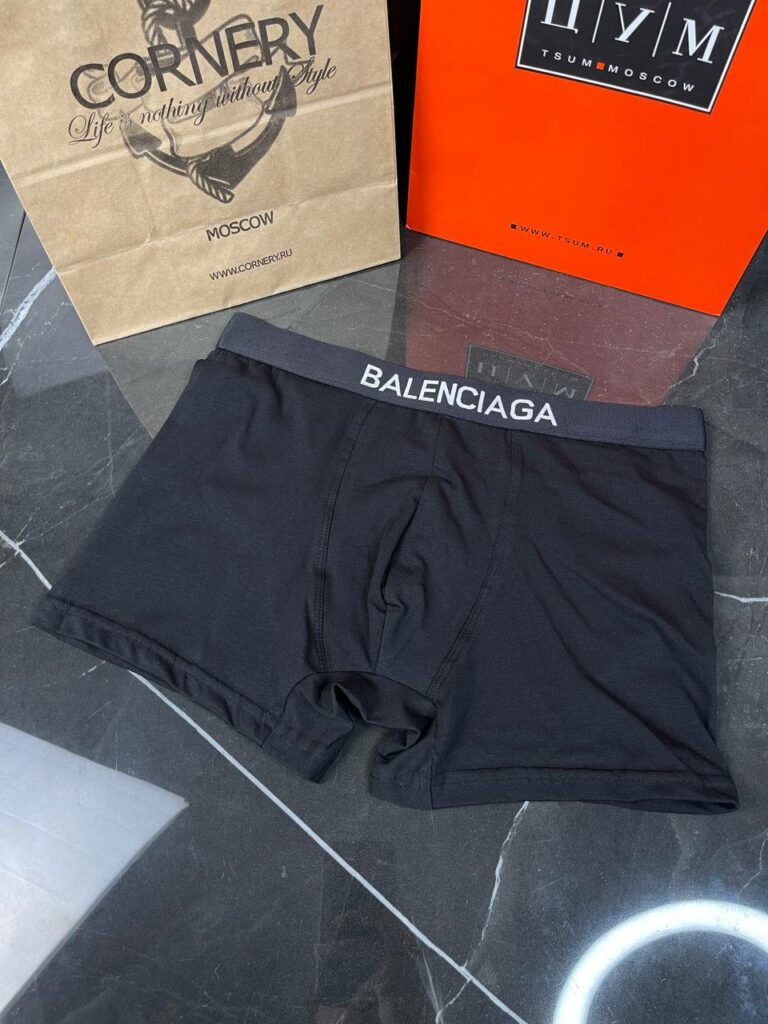 Трусы Balenciaga