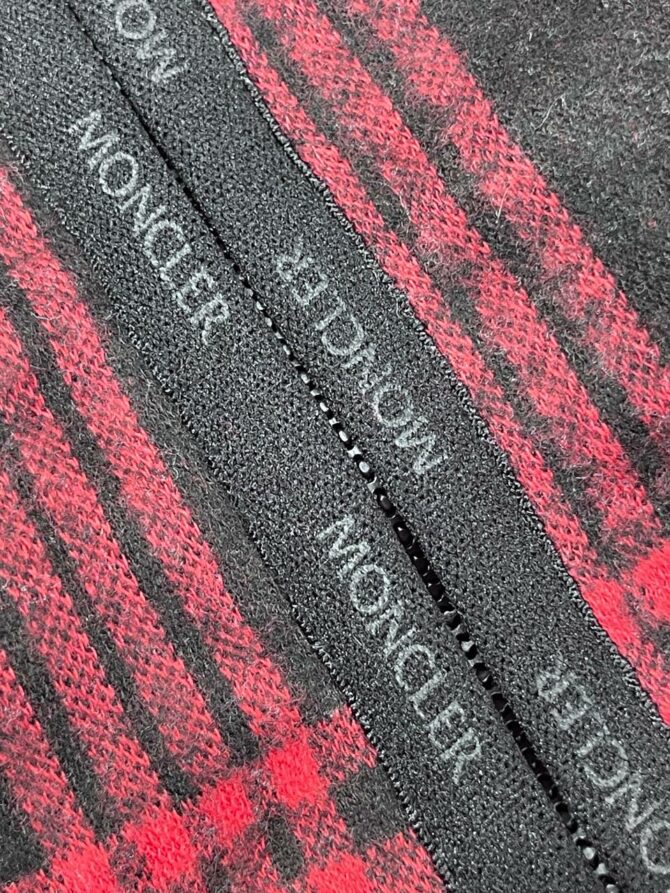 Жилет Moncler