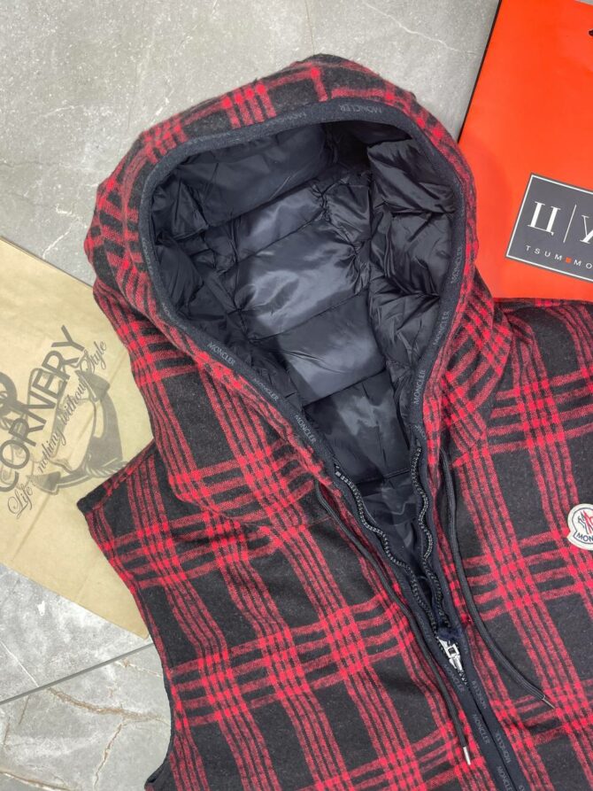 Жилет Moncler