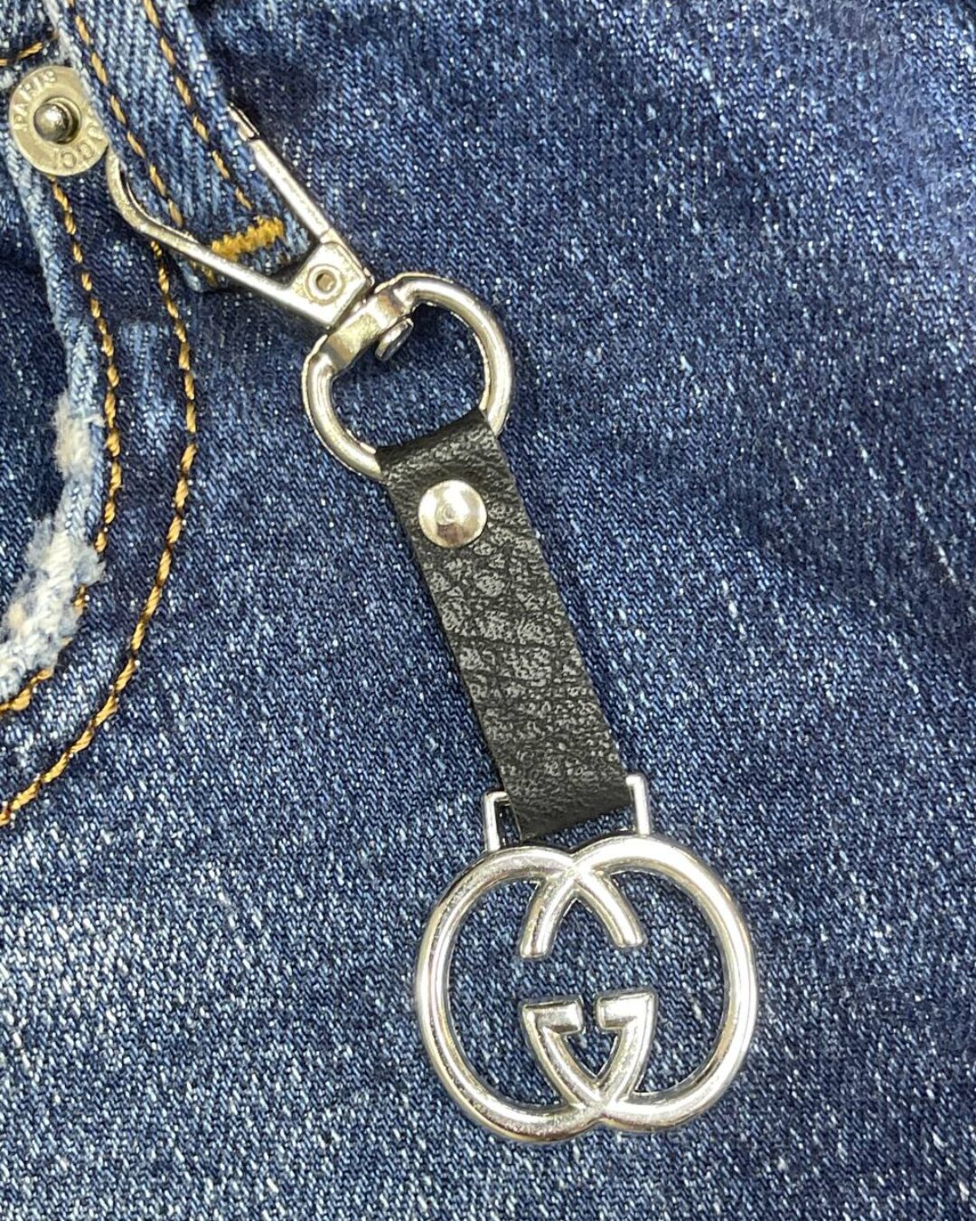 Джинсы Gucci — фото 7
