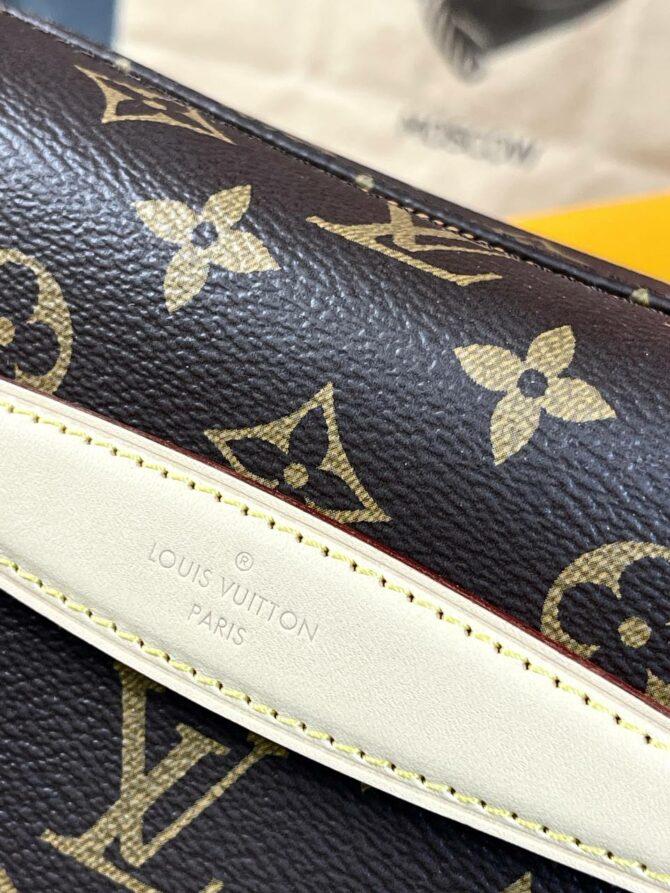 Сумка Louis Vuitton Campus