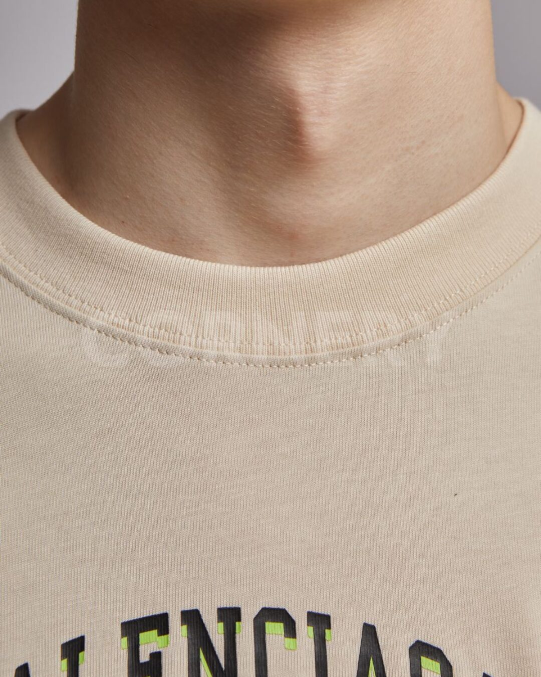 Футболка Balenciaga — фото 4