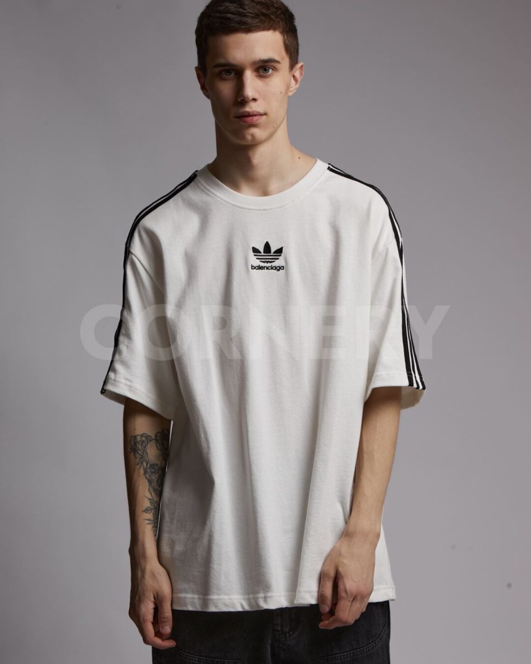 Футболка Balenciaga x Adidas
