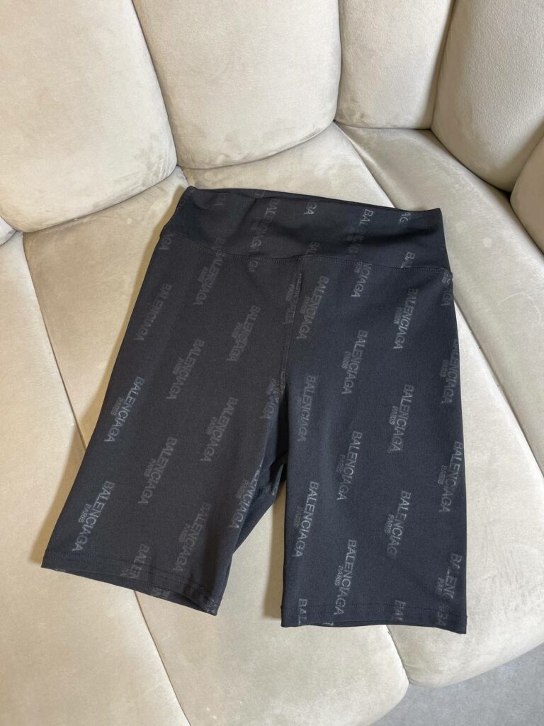 Шорты Balenciaga