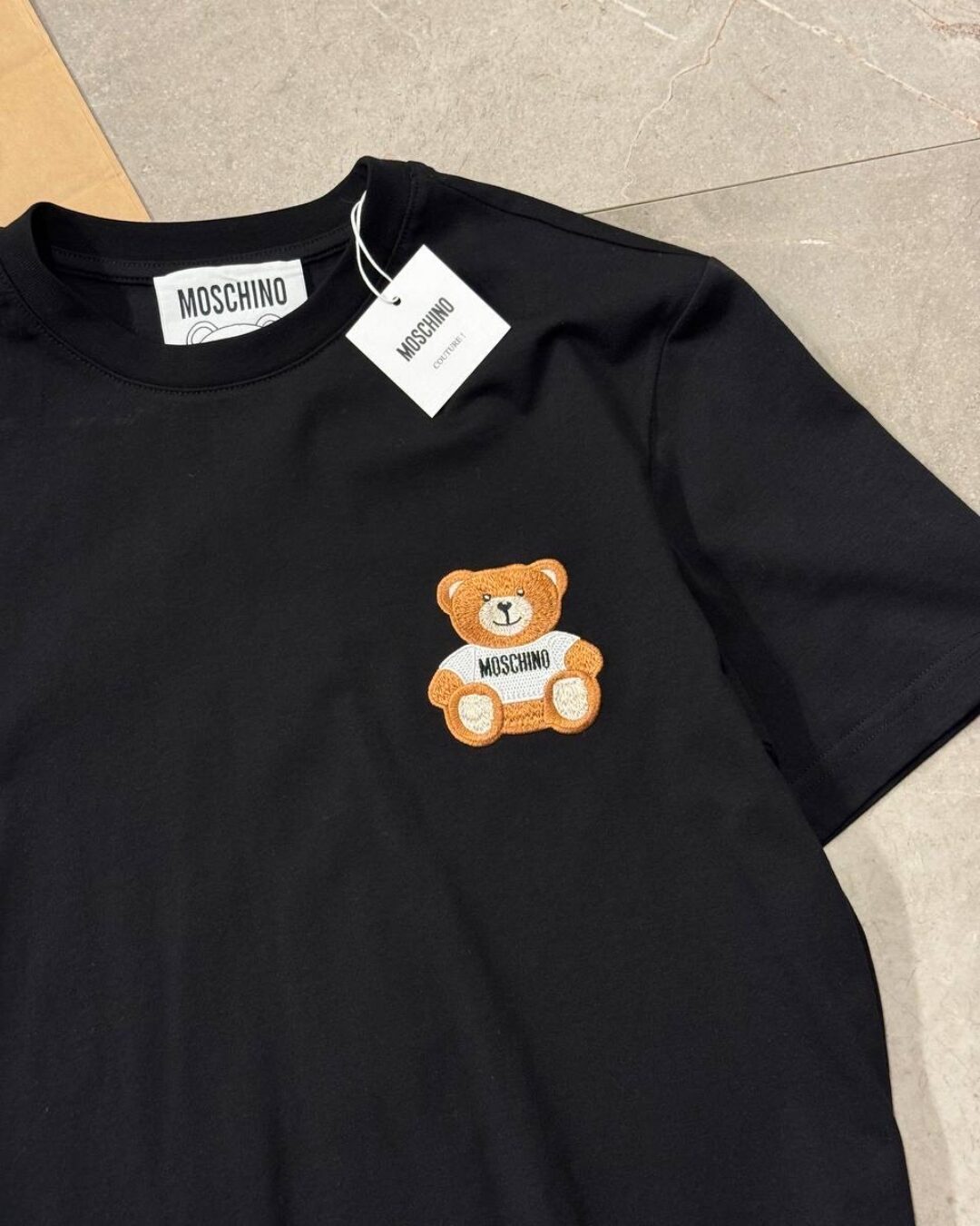 Футболка Moschino