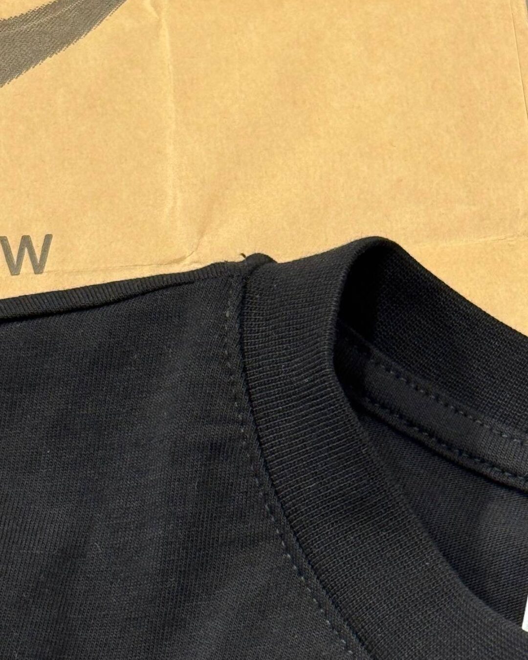 Футболка Moschino