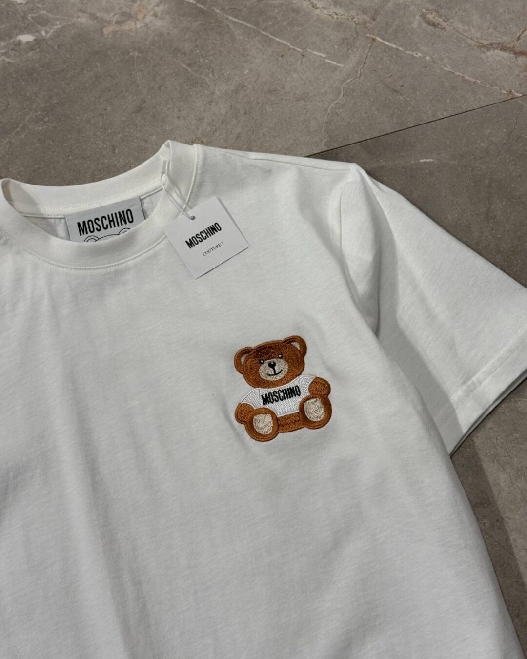 Футболка Moschino