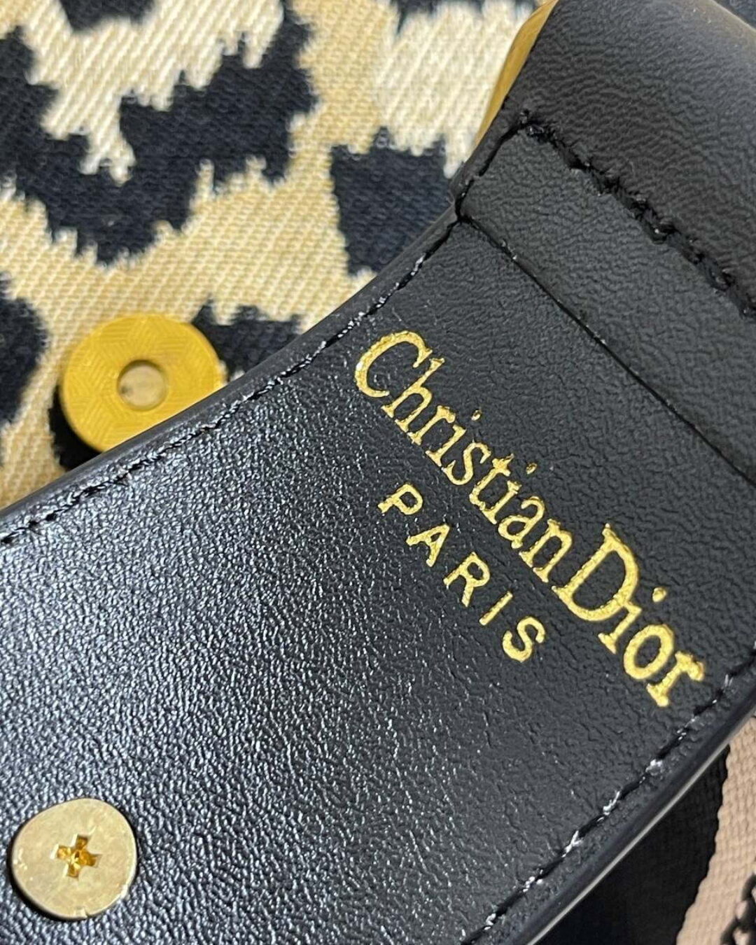 Сумка Dior Bobby