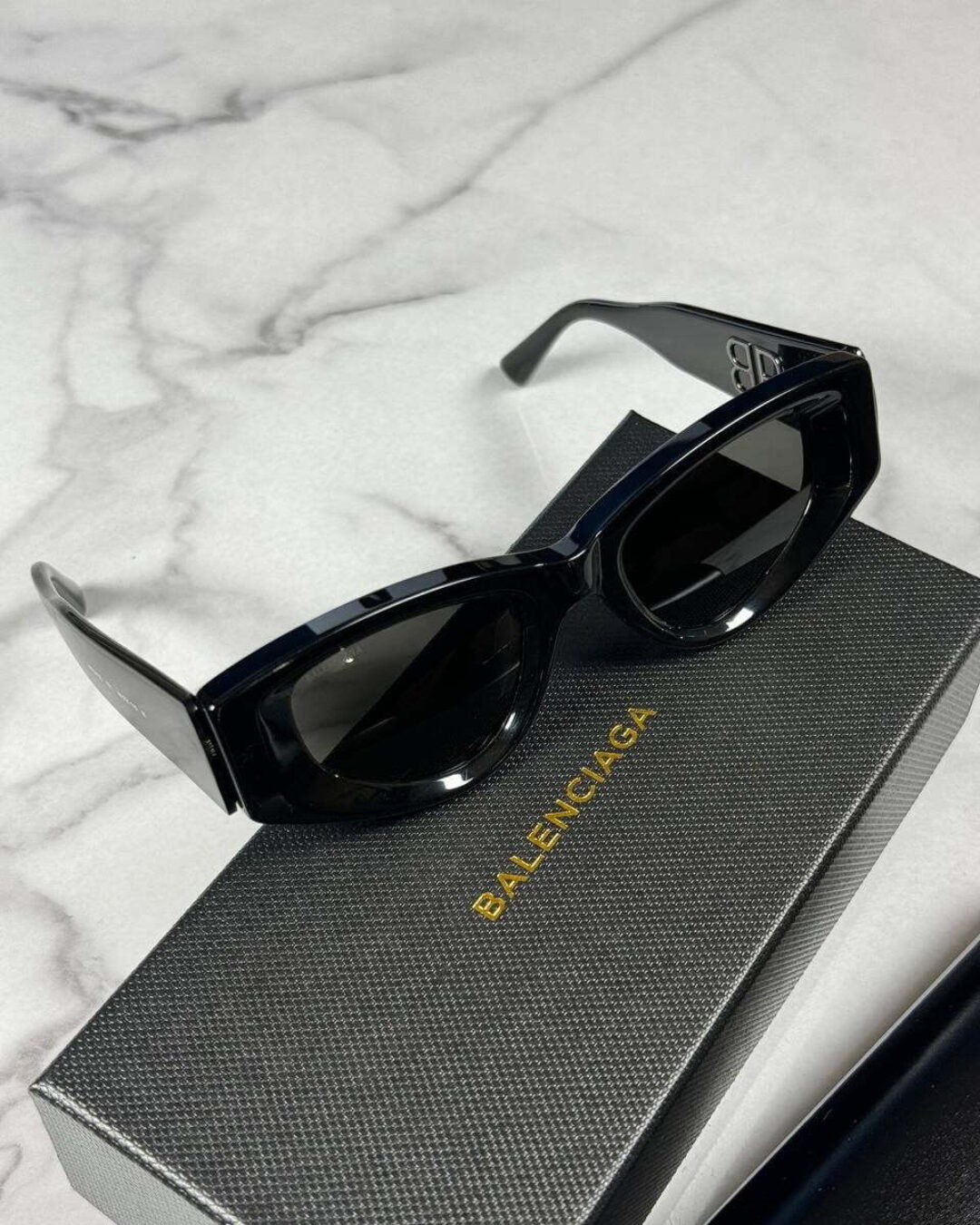 Очки Balenciaga