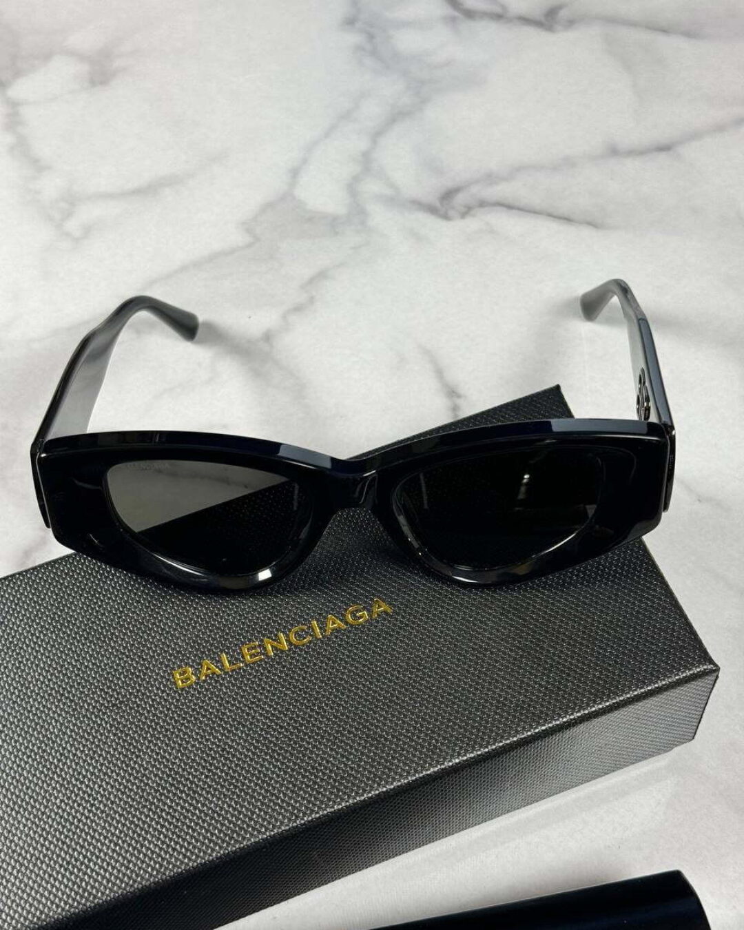 Очки Balenciaga