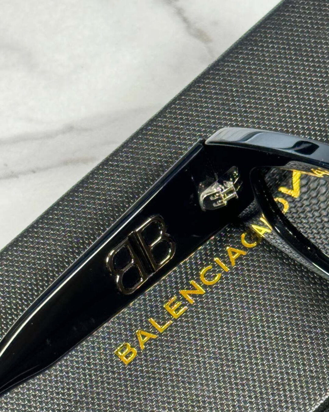 Очки Balenciaga