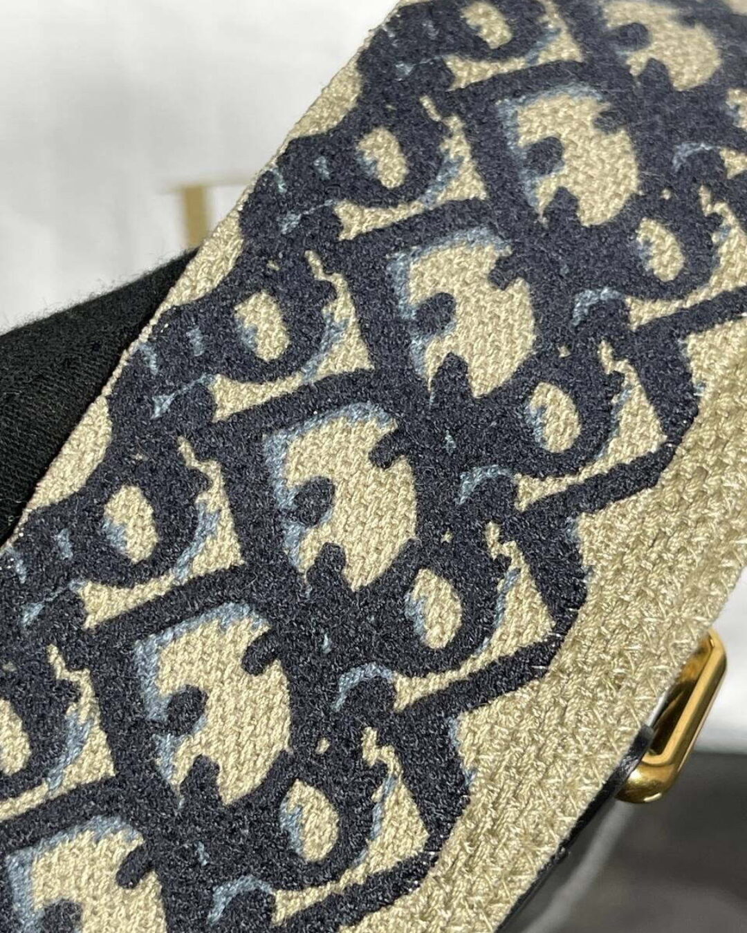 Сумка Dior Bobby Premium