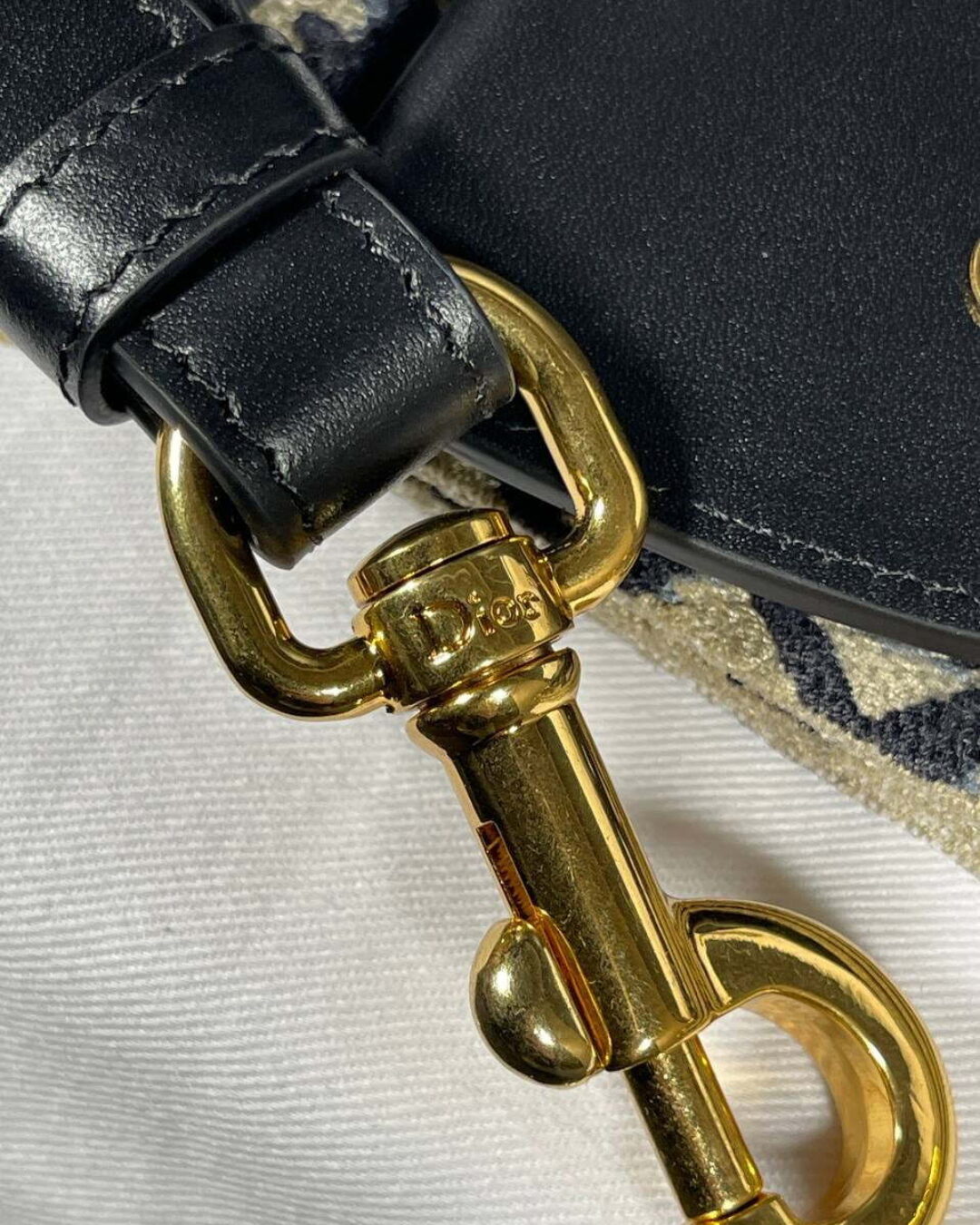 Сумка Dior Bobby Premium