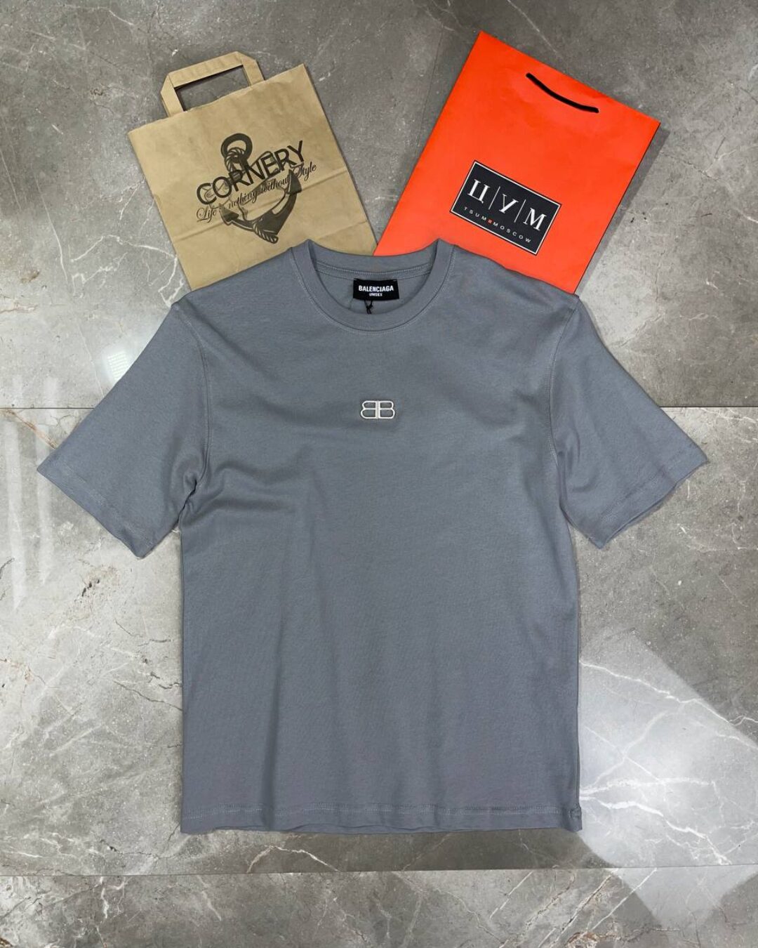 Футболка Balenciaga